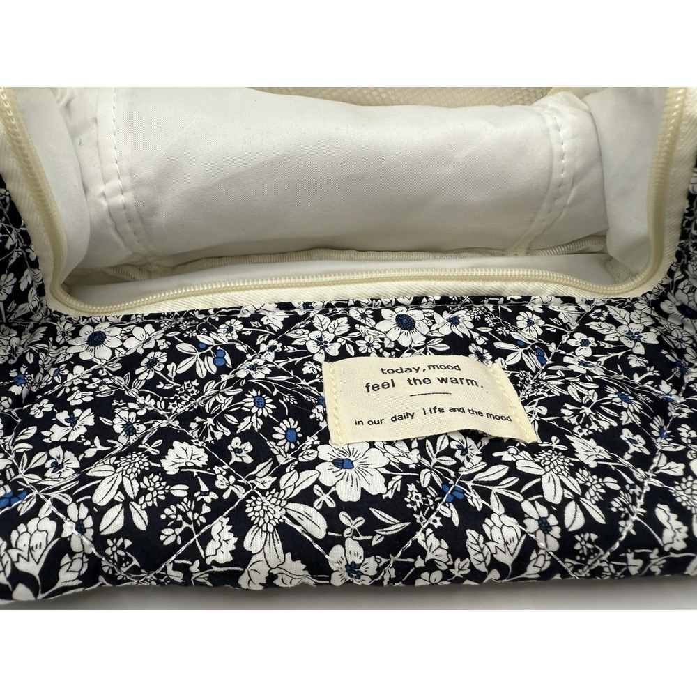 Floral Quilted Travel Cosmetic Bag Makeup Toiletry Organizer Zipper Handle Case - Picture 2 of 6